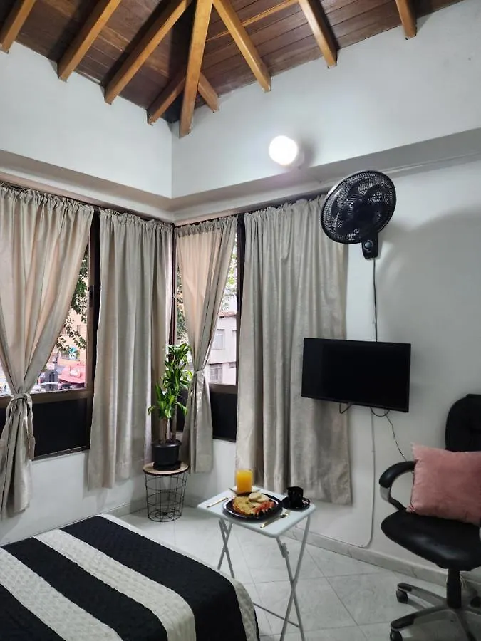 Homestay Casa Hotel La Oculta Medellin